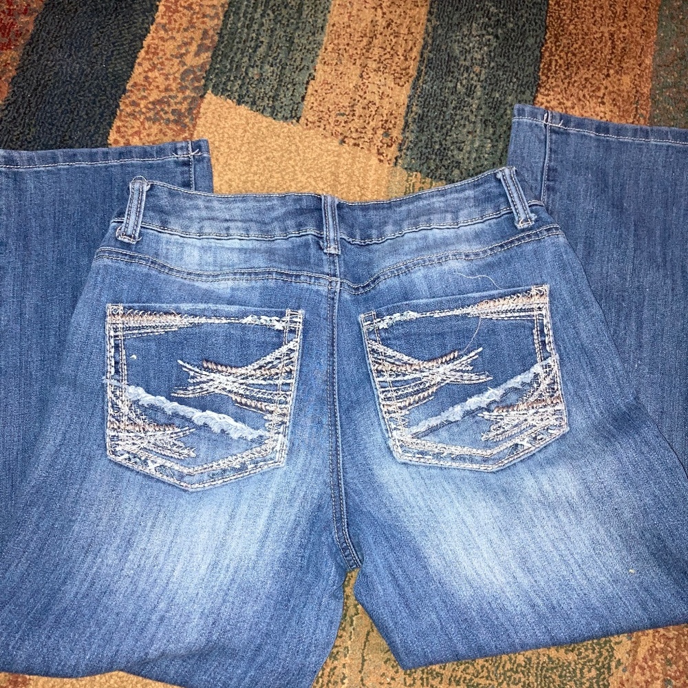 Maurices jeans